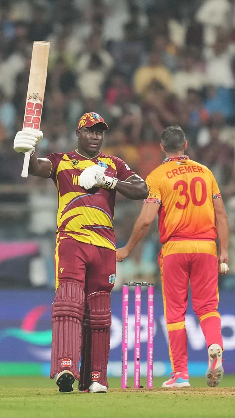 Rovman Powell brings up a 29-ball fifty in Mumbai 🔥