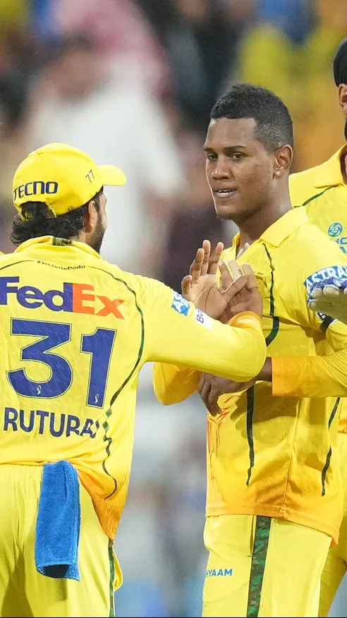 CSK have inflicted on MI their biggest defeat by runs in IPL history, they win by 103 runs!