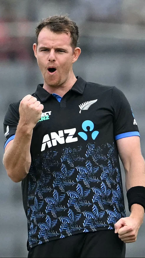 Josh Clarkson's 3/9 helps NZ bundle out Bangladesh for a mere 102 in just 14.2 overs! 