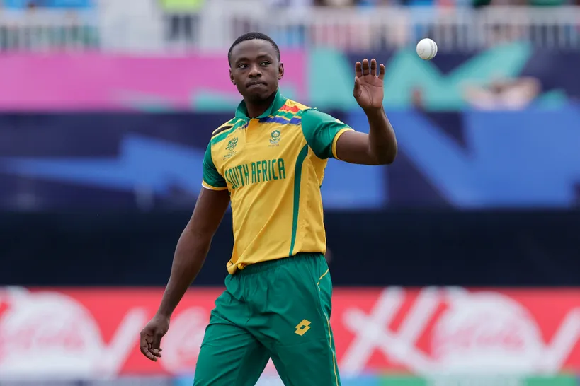 KG Rabada takes a important wicket for SA. Towhid Hridoy departs on 37 [34]