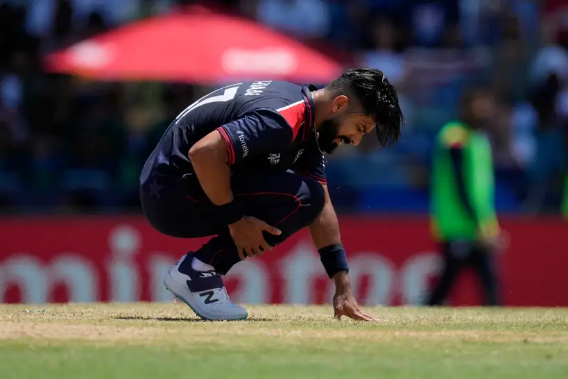 ENG won by 10 Wicket!