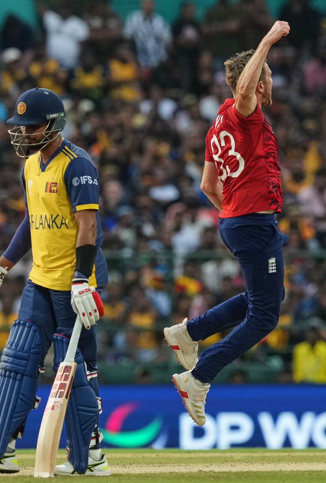 England pummel Sri Lanka by a huge 51-run margin to kick off their Super 8 campaign!
