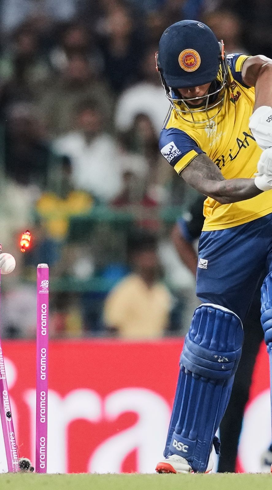 Henry castles the in-form Pathum Nissanka for a golden duck. Sri Lanka are rocked right at the start!