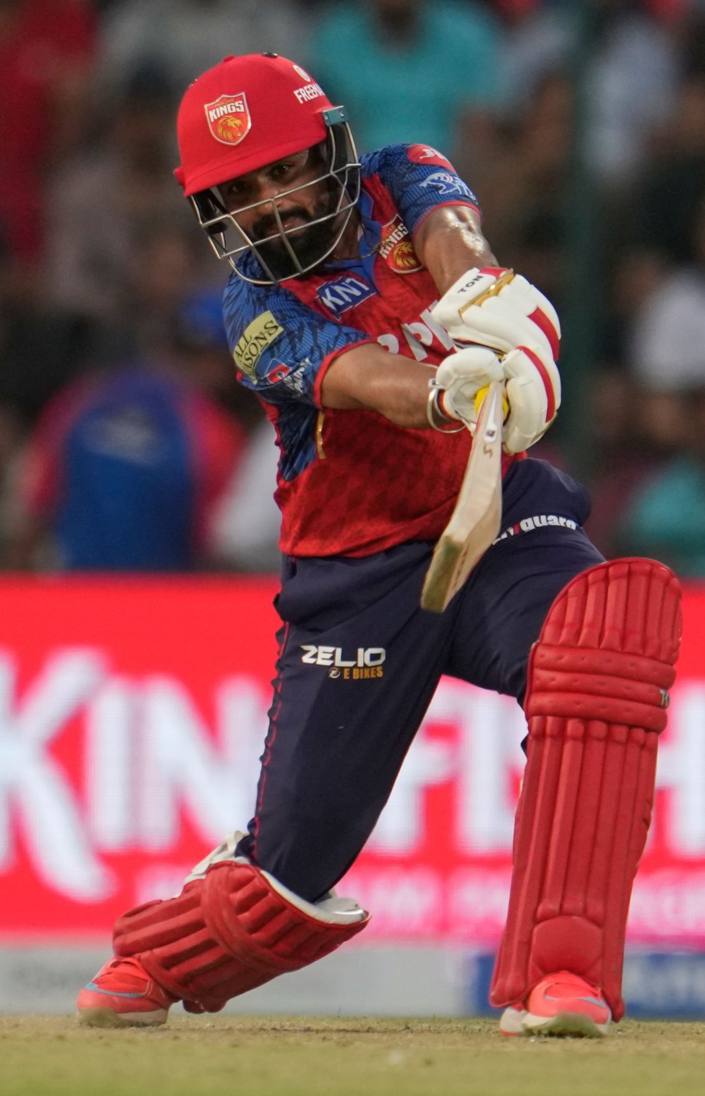 Absolute carnage in Delhi 💥 Prabhsimran hits 6 consecutive fours, PBKS 116/0 in PP