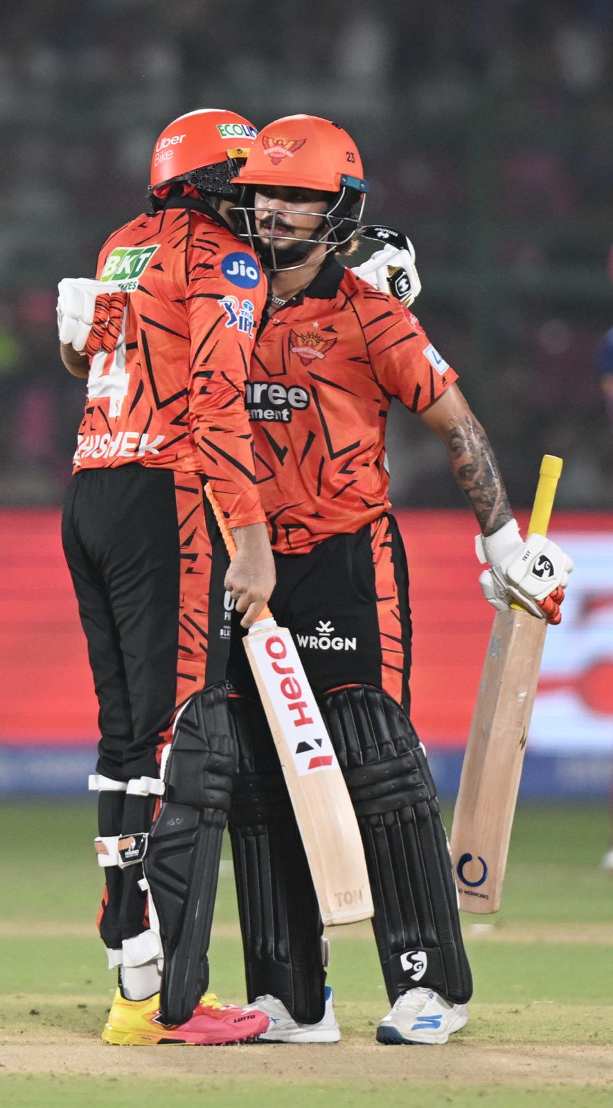 Four on the trot 🚀 SRH stun RR at home!