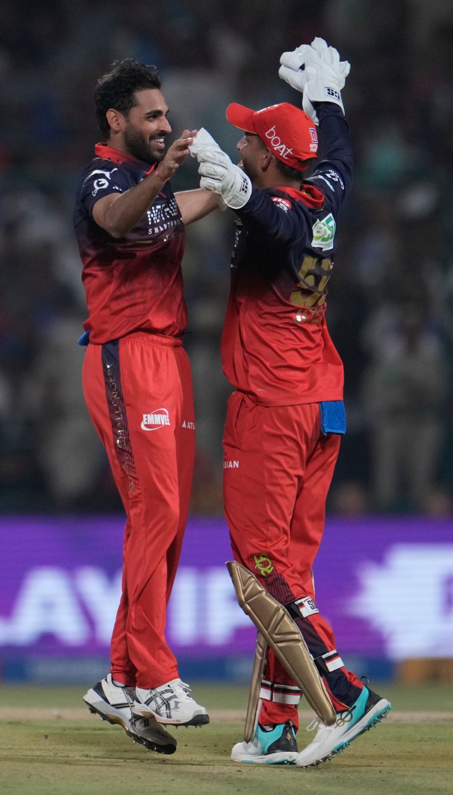  flying catch from Jitesh! Bhuvi strikes the first blow, Sai departs!