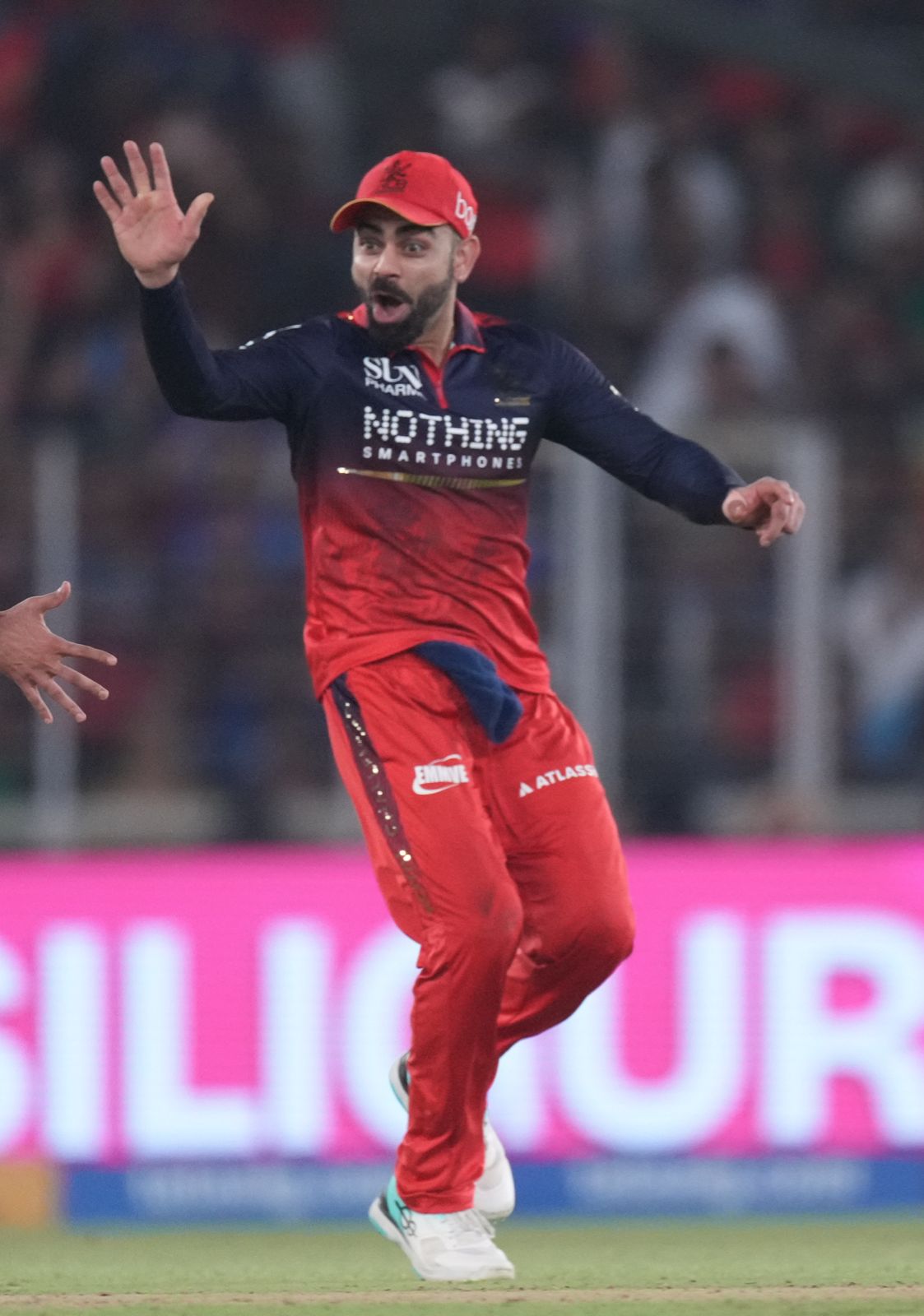GT 4-down! RCB need to continue picking up wickets regularly to stay in the game!