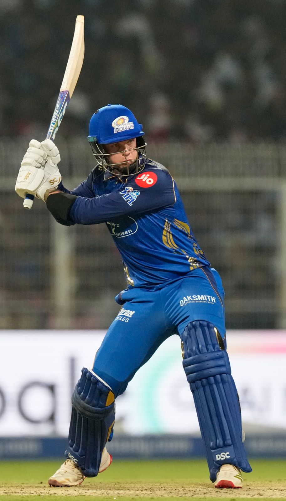 A big finish to the innings as 19 runs are scored in the last over. KKR require 148 for victory.!
