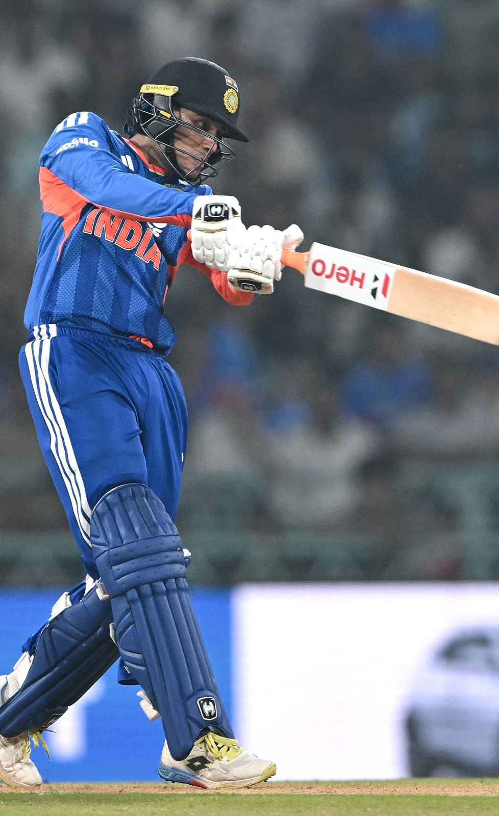 62/2 after six overs! India have lost both openers, Abhishek (21) and Samson (11), but have kept the scoring rate high in the chase.