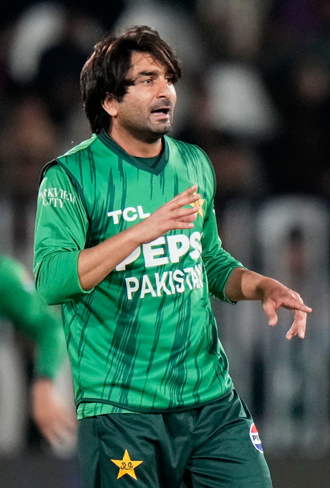 Pakistan strike early! Udara is back in the hut with an early dismissal.