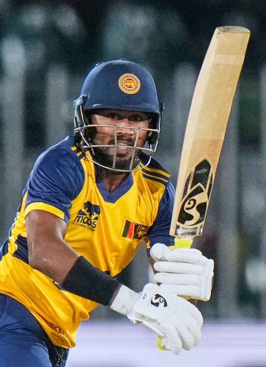 Sri Lanka closing in on victory! Just 44 needed off 42 balls.