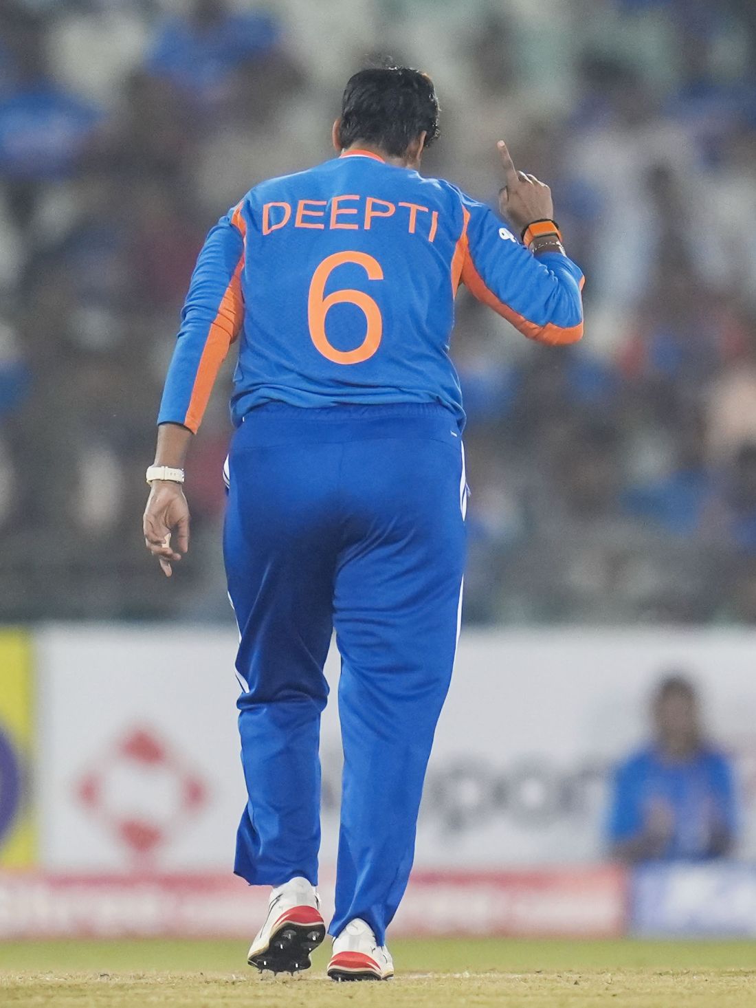 Zimbabwe are three down for just 30 runs as Indian bowlers pile on the pressure.