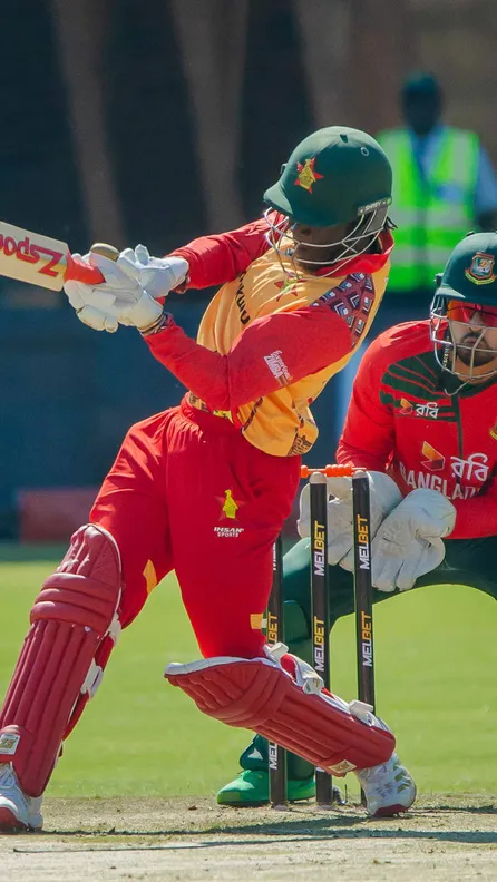 Tadiwanashe Marumani gone for 14. Zimbabwe have lost their first wicket.
