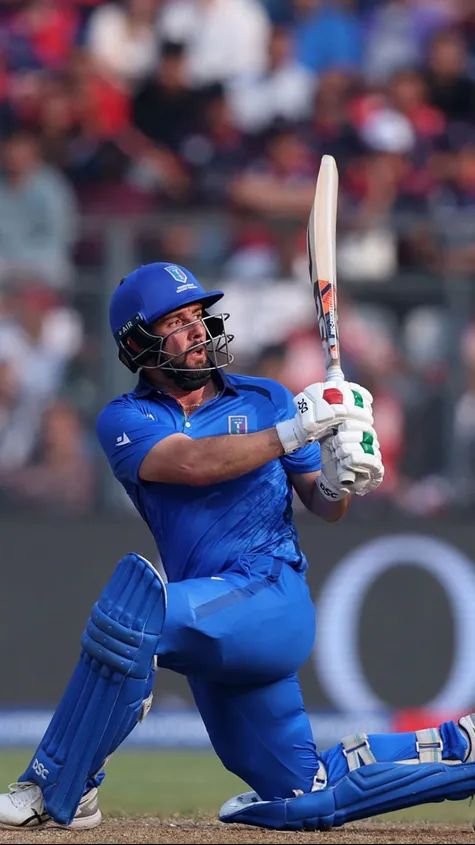 50 up for Italy, and they’re chasing fast!