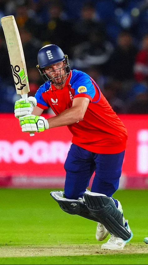Jos Buttler, the first player to score 15,000 T20 runs 👏