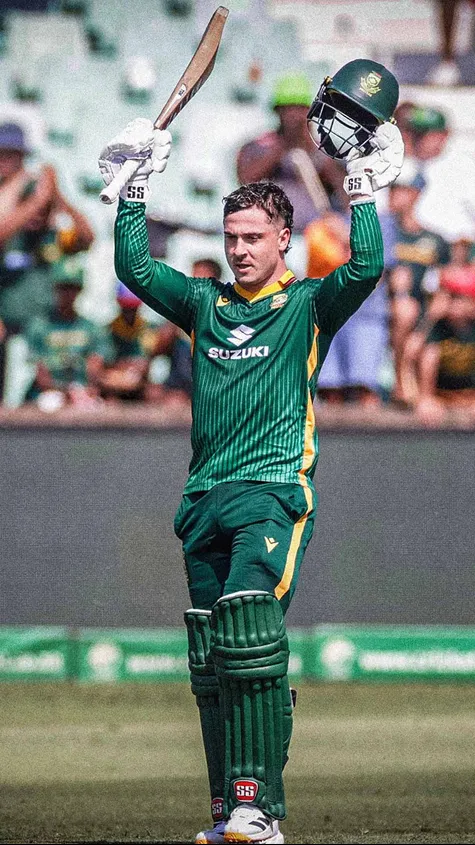 Breetzke & Jansen add crucial runs to lift South Africa to 297/8!