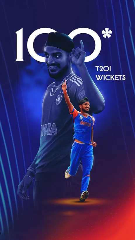 𝘼𝙧𝙨𝙝𝙙𝙚𝙚𝙥 𝙎𝙞𝙣𝙜𝙝 𝙚𝙩𝙘𝙝𝙚𝙨 𝙝𝙞𝙨 𝙣𝙖𝙢𝙚 𝙞𝙣 𝙝𝙞𝙨𝙩𝙤𝙧𝙮! 🤩  He becomes the first-ever Indian to take 1️⃣0️⃣0️⃣ wickets in T20Is. 🌟