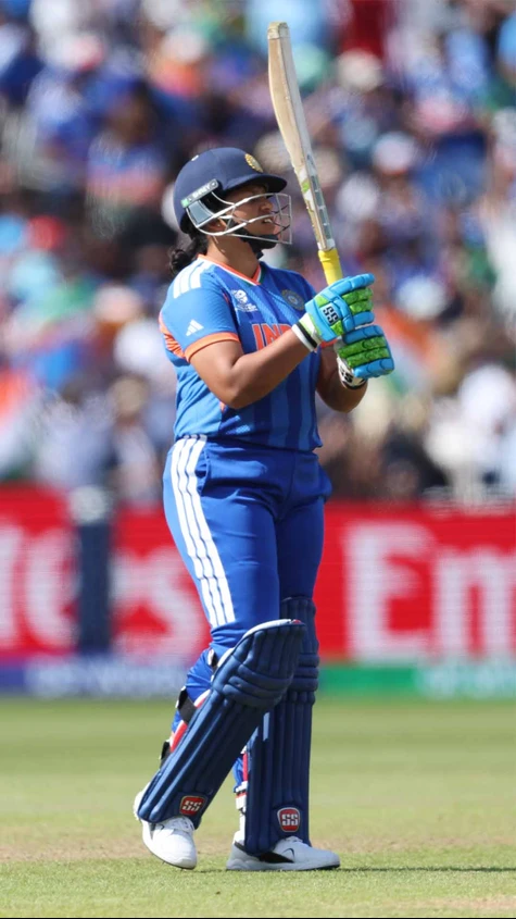 3️⃣4️⃣ Runs | 2️⃣0️⃣0️⃣ Strike Rate |  What a finish from Richa Ghosh 🔥