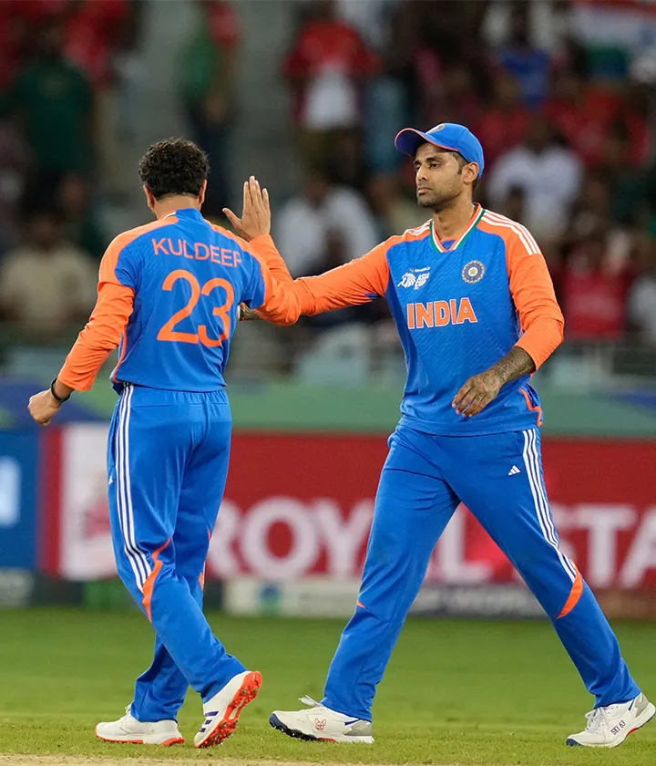 Bangladesh loses 3 wickets – under pressure!