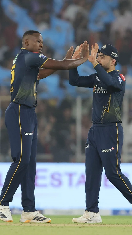Green powers KKR to 180. Can GT chase it down? 👀