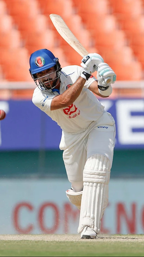 Rahmat Shah becomes the first Afghanistan player to reach 1000 Test runs 🇦🇫👏