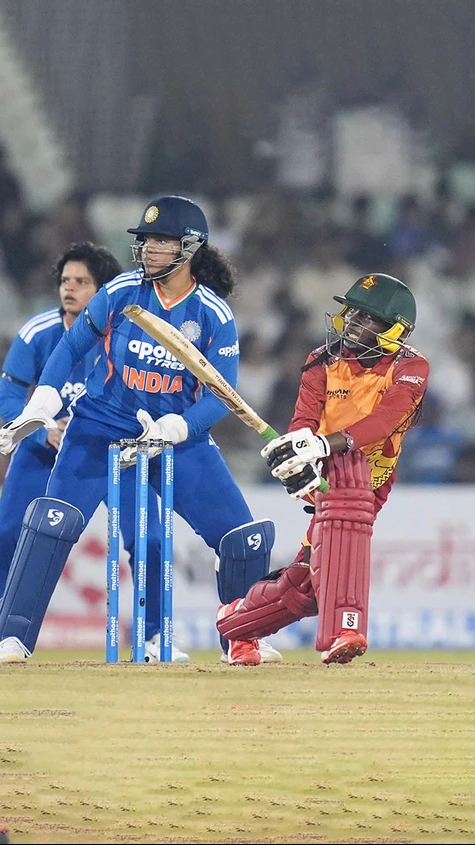 Zimbabwe Women finish their innings on 114/5.