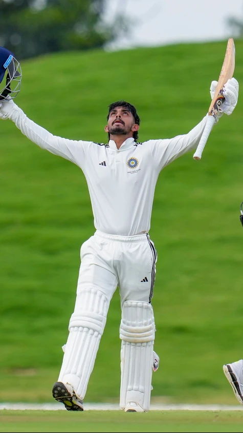 Century for Central Zone batter Yash Rathod in the Duleep Trophy Final! 🤍💯