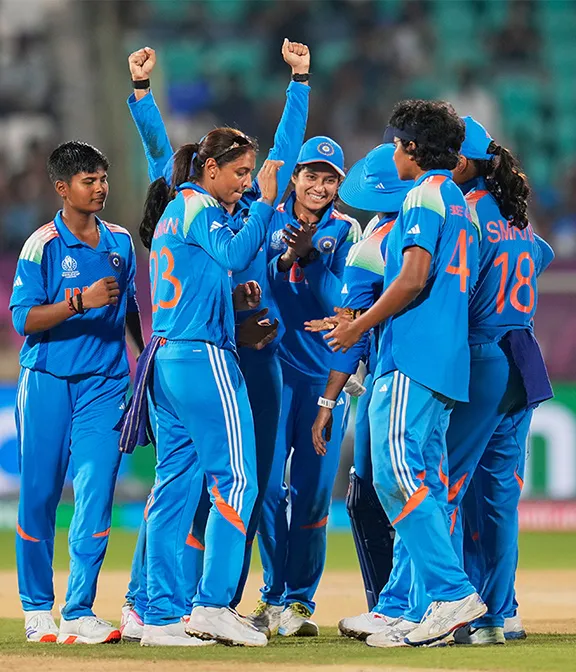 India strikes big – crucial wicket falls!