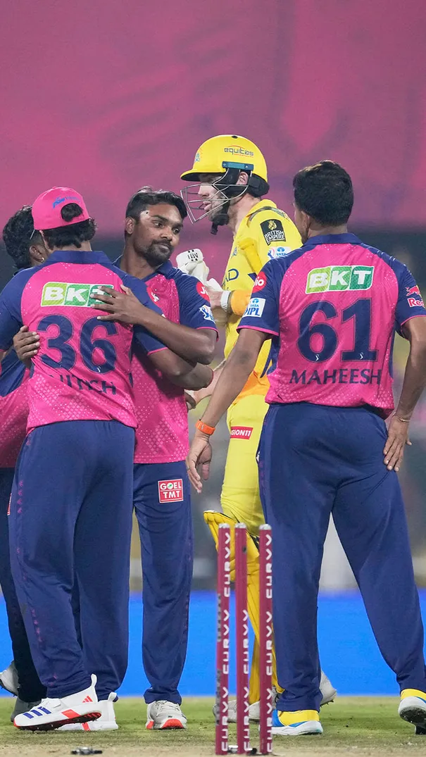 The Men in Pink triumph over the Yellow Army!