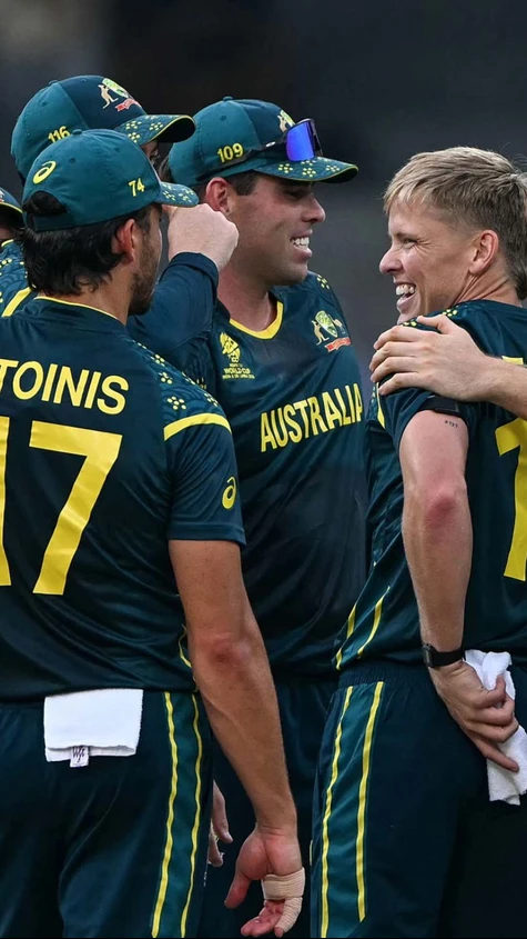 Ireland are in serious trouble in this run chase. They have lost 4 wickets inside the Powerplay!