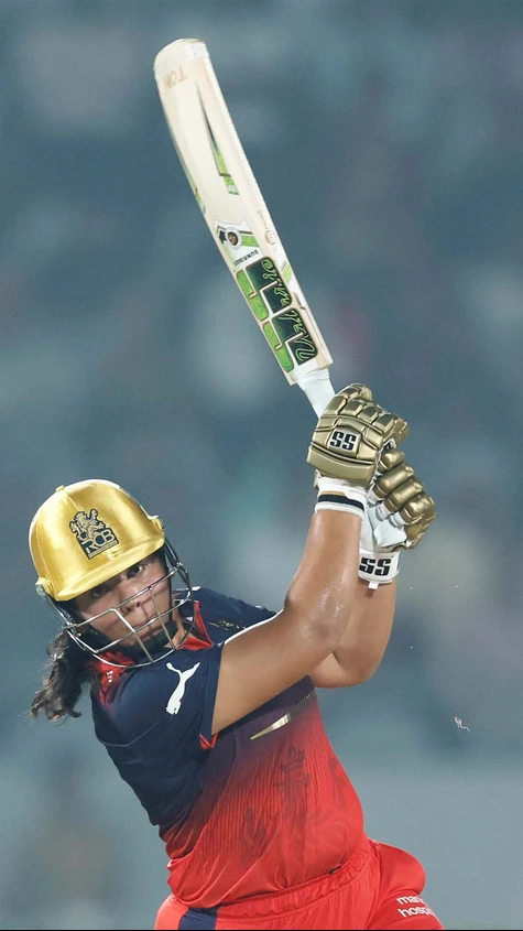 A fighting knock to remember 💥 Richa Ghosh’s 90 nearly pulled off the impossible for RCB.