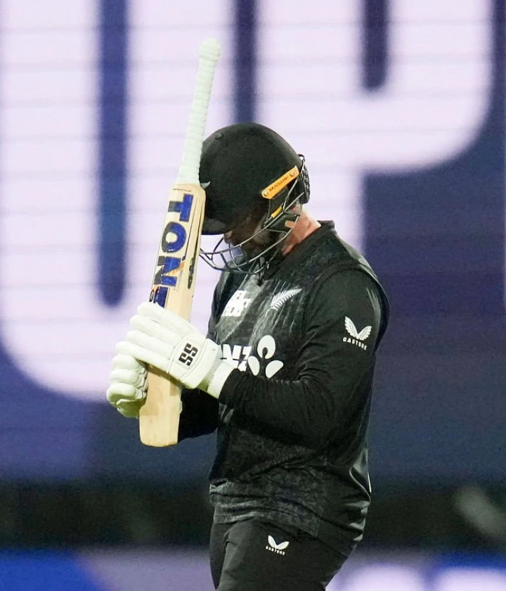 Indies tightening the screws on Kiwis’ chase!