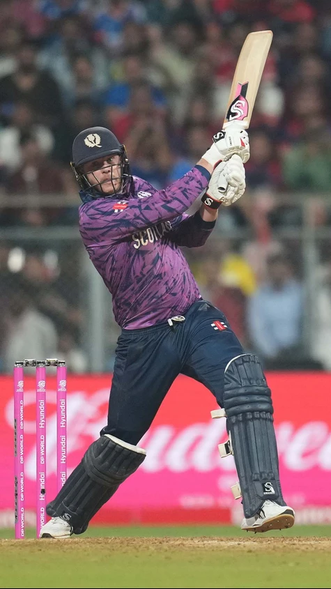 Despite a strong start, Scotland failed to post a big total, finishing on 170/20 overs!