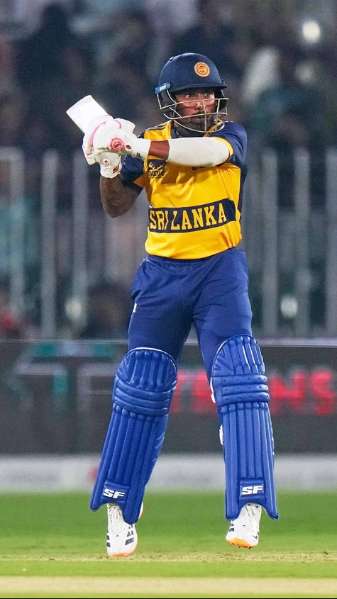 A superb 91 from Lahiru Udara lifts Sri Lanka to 182 💪