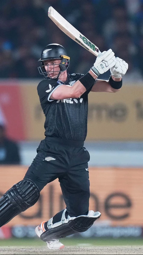 The big stand is broken, Kuldeep dismisses Will Young for 87!
