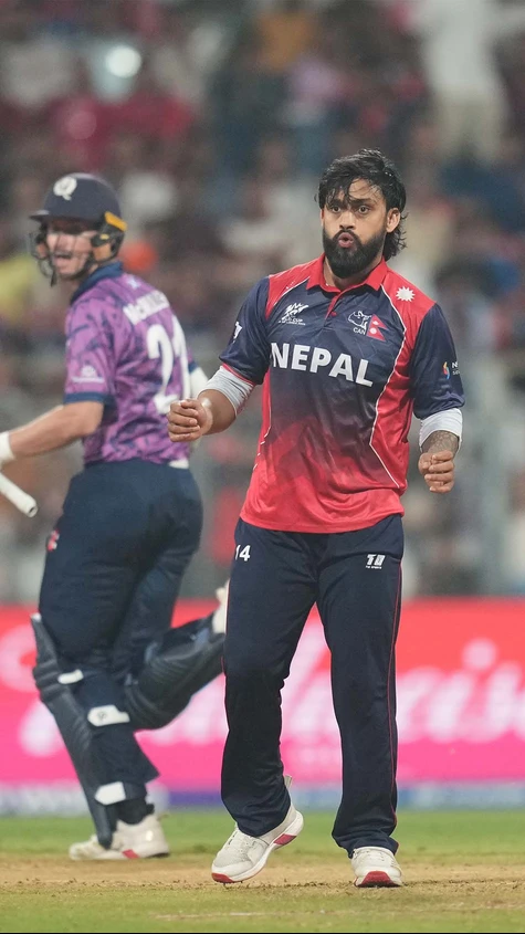 Scotland are set for a big finish. They are 118/1 after 14 overs!