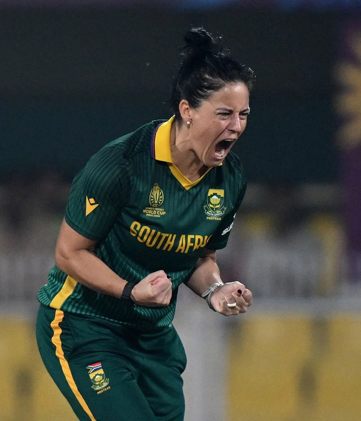 What a start from South Africa — England pushed on the backfoot! 🏏