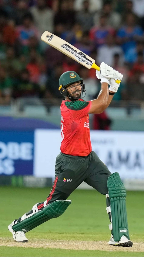 Bangladesh 50, India still in control.!