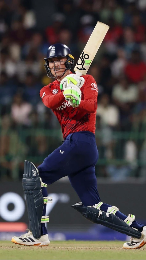 England need 63 off 36 balls to beat New Zealand!