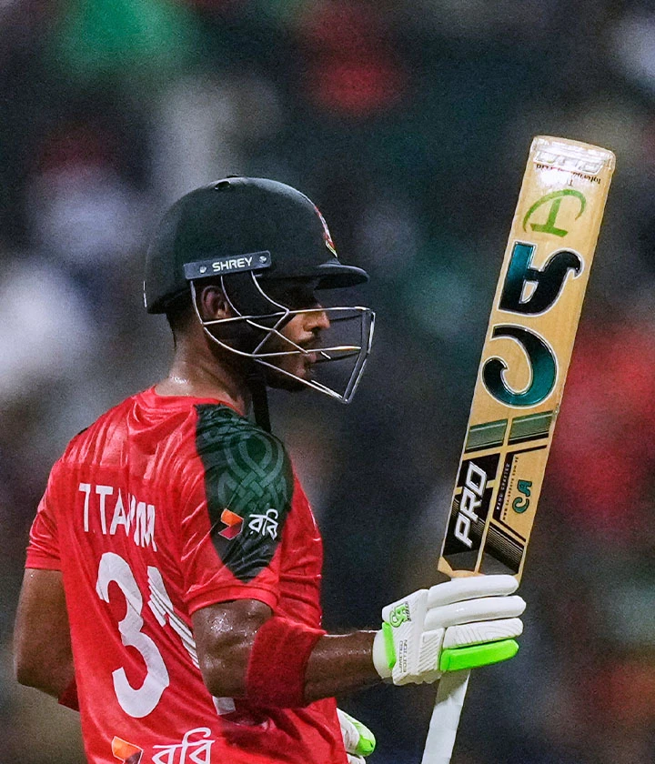 Victory for Bangladesh – win by 4 wickets!