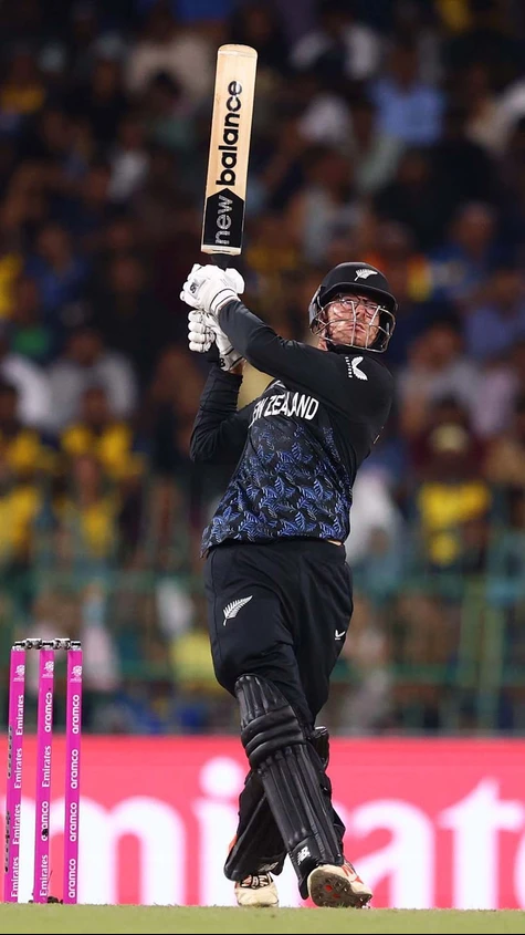 New Zealand recover from collapse to post 168-7